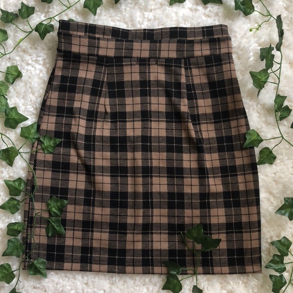 NWT Ardene Plaid Skirt - Picture 2 of 6